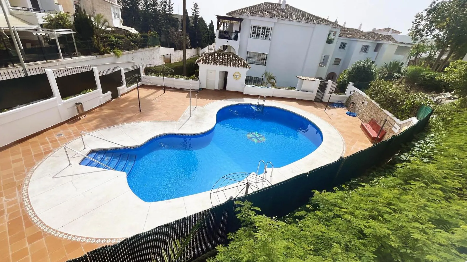 Mshome Oasis Premium En El Mar Benalmadena 0*,